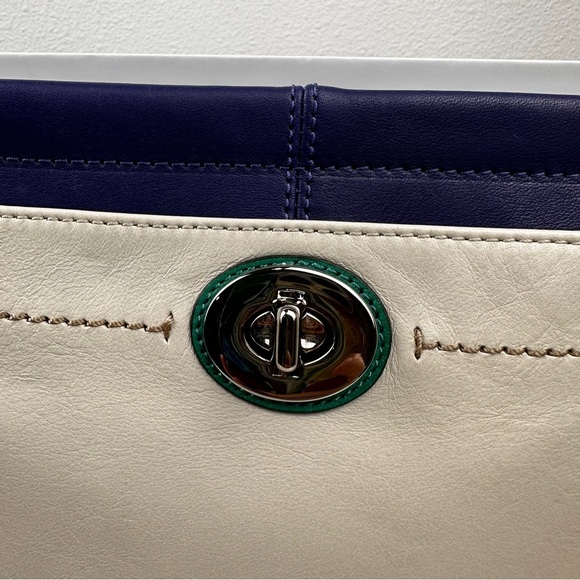 Coach Park Colorblock Leather Large Clutch Wristlet Blue Green Turnlock NWT - Picture 5 of 7